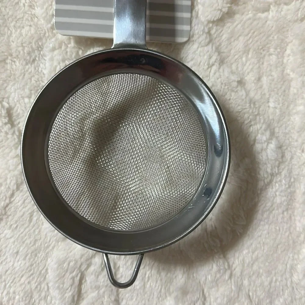 Cuisinart Small Durable Stainless Black Soft Grip Ergonomic Handle Strainer